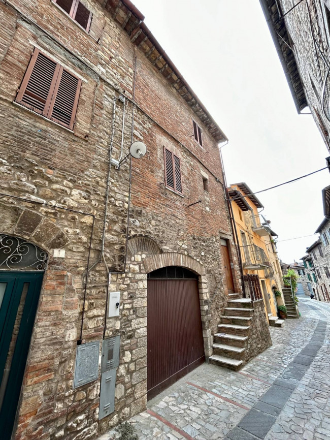 Appartamento in vendita a Todi