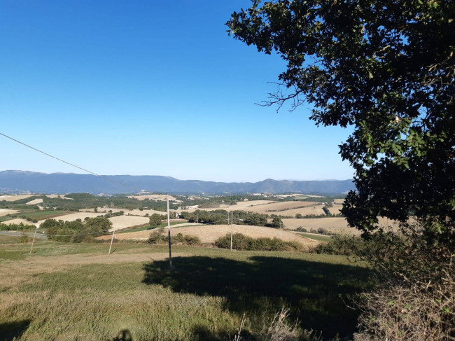 Terreno edificabile in vendita a Todi