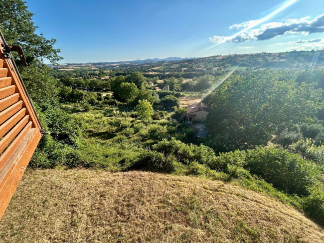 Casa singola in vendita a Massa Martana