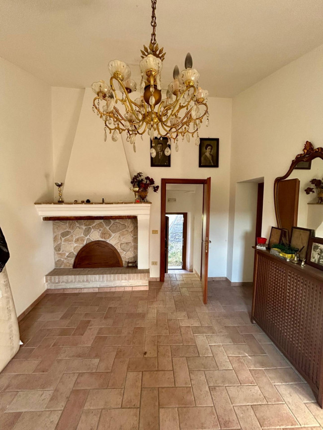 Casa singola in vendita a Massa Martana