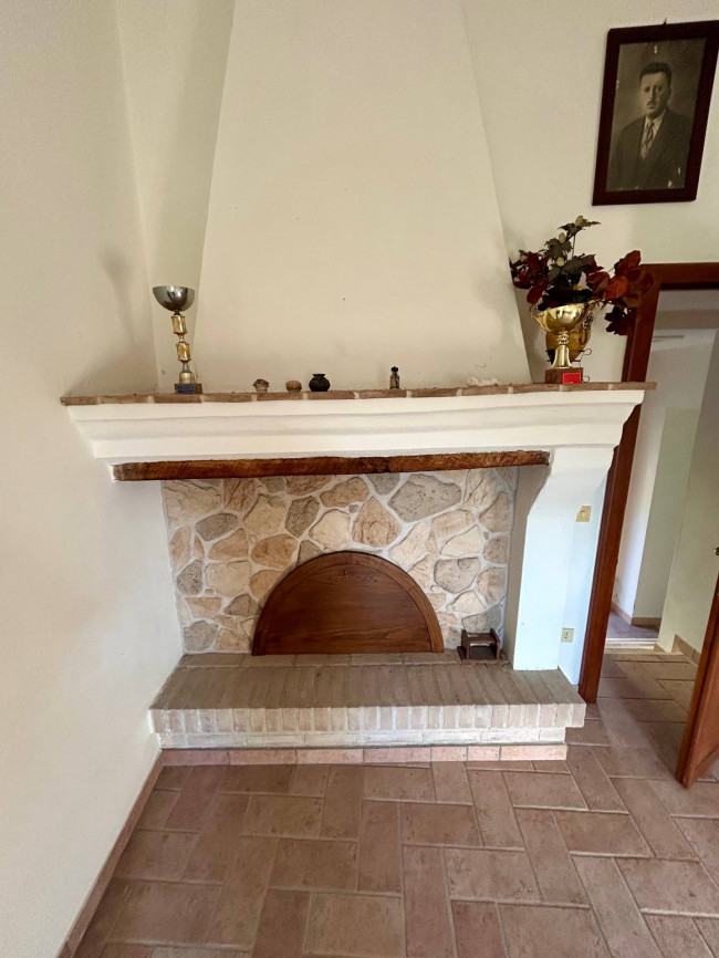 Casa singola in vendita a Massa Martana