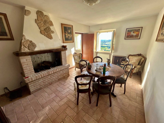 Casa singola in vendita a Massa Martana