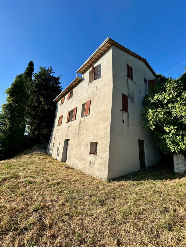 Casa singola in vendita a Massa Martana