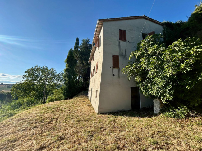 Casa singola in vendita a Massa Martana