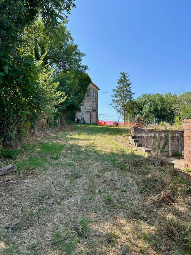 Casale in vendita a Todi