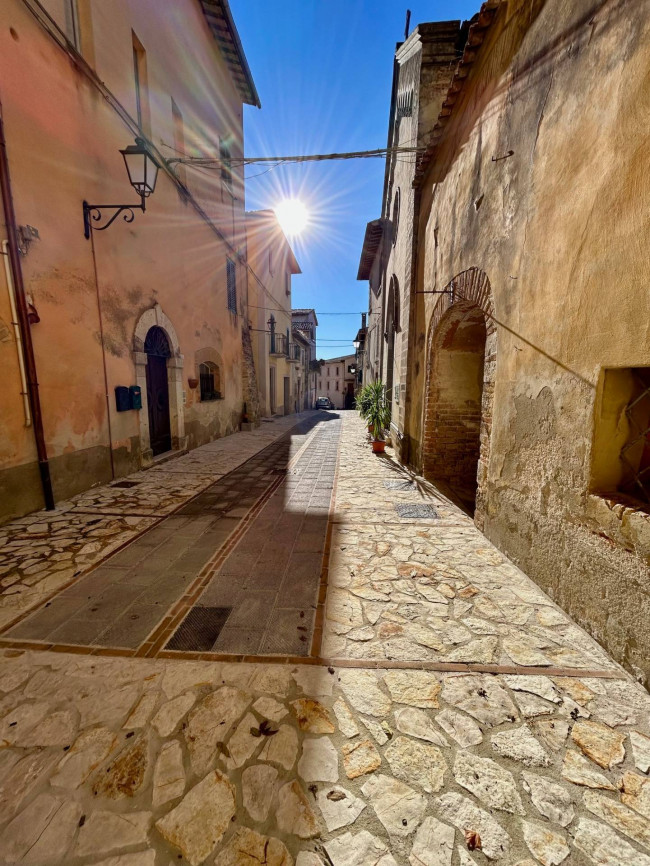 Appartamento in vendita a Todi