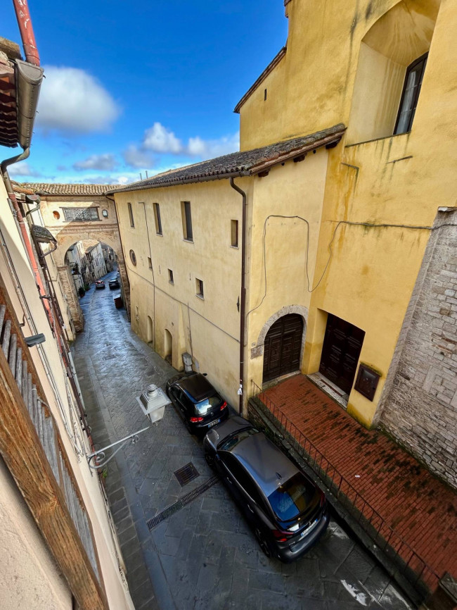 Appartamento in vendita a Todi