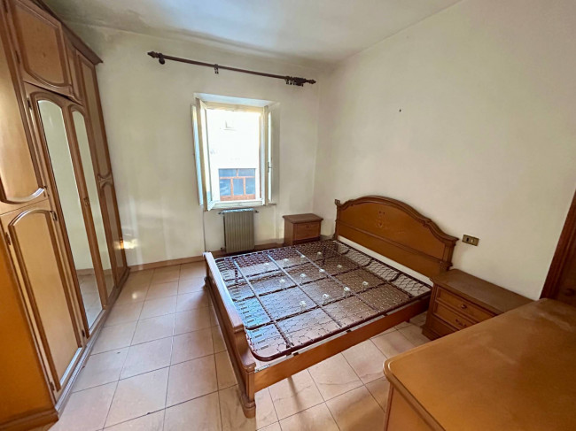 Villetta Bifamiliare in vendita a Baschi