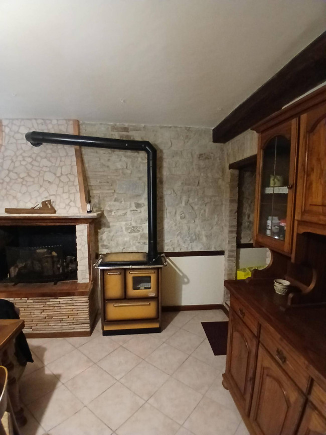 Villetta Bifamiliare in vendita a Todi