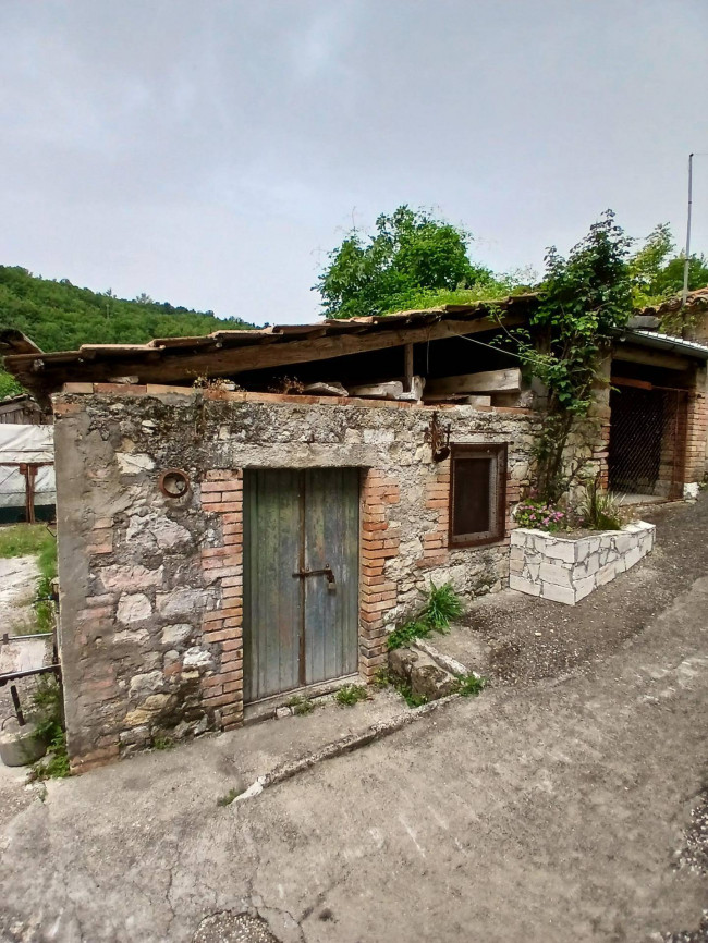 Villetta Bifamiliare in vendita a Todi