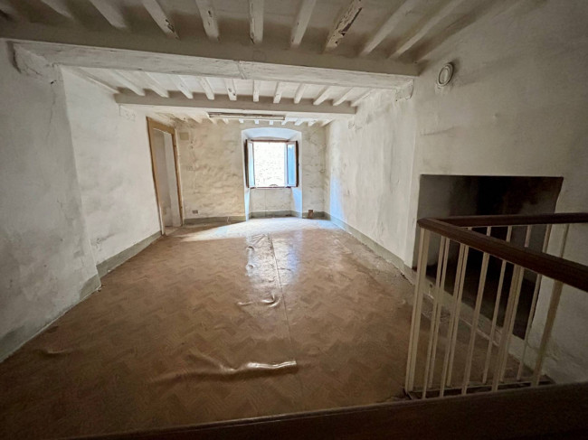 Commercial Property for sale in Todi