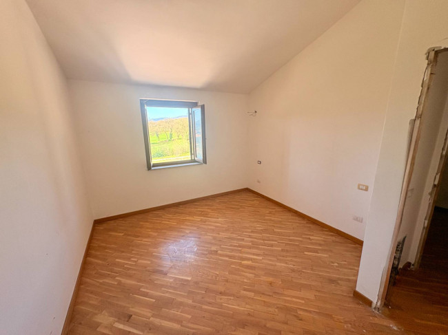 Townhouse for sale in Massa Martana