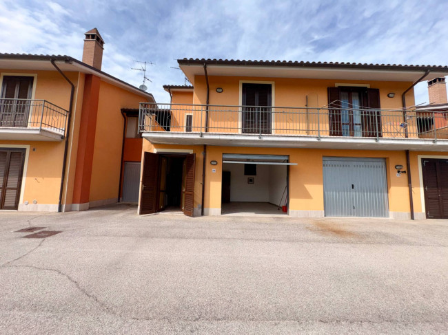 Townhouse for sale in Todi