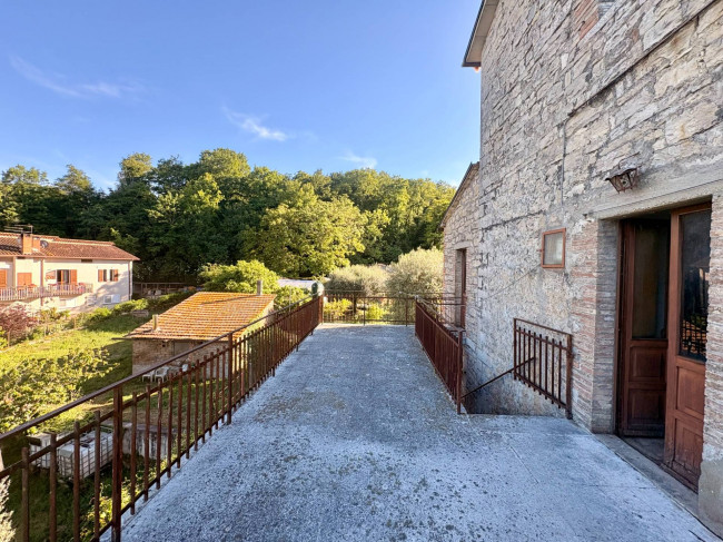 Villetta Bifamiliare in vendita a Todi