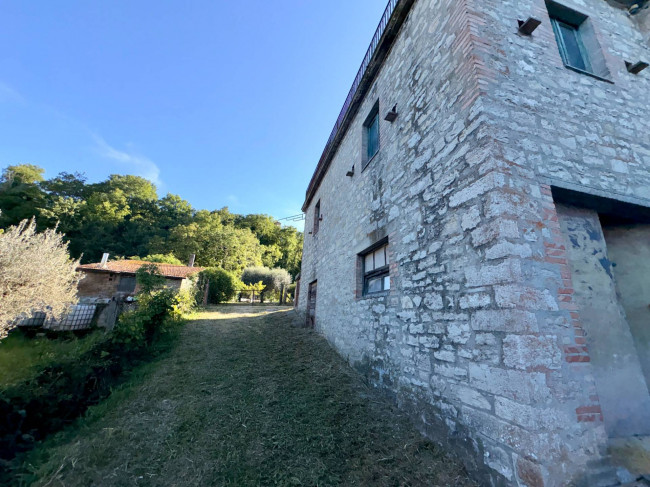 Villetta Bifamiliare in vendita a Todi