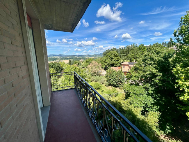 Apartment for sale in Todi