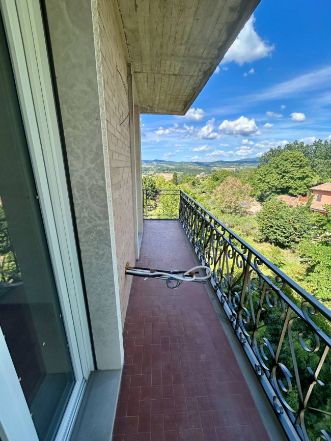 Apartment for sale in Todi