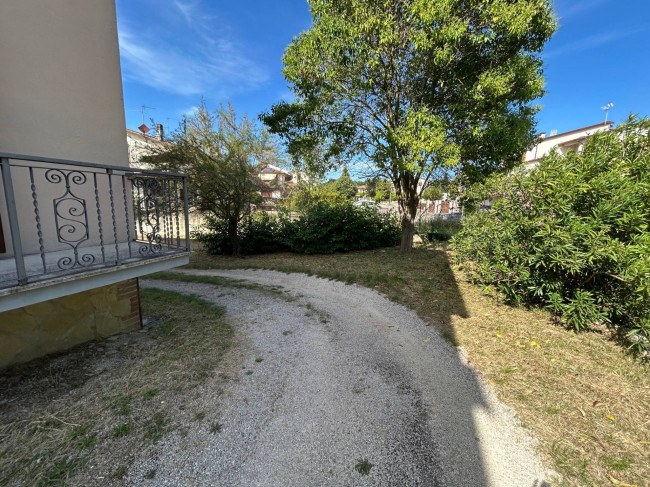 Appartamento in vendita a Todi