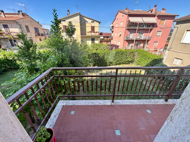 Appartamento in vendita a Todi