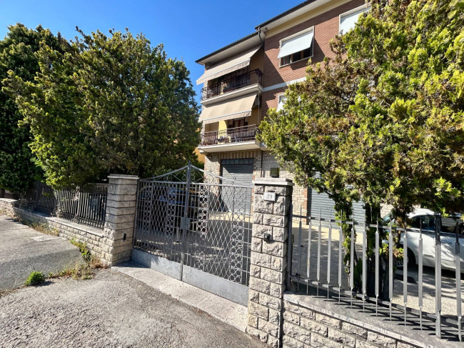 Appartamento in vendita a Todi