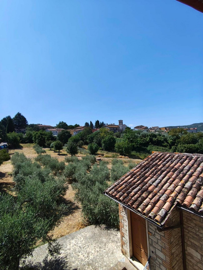 Villetta Bifamiliare in vendita a Todi