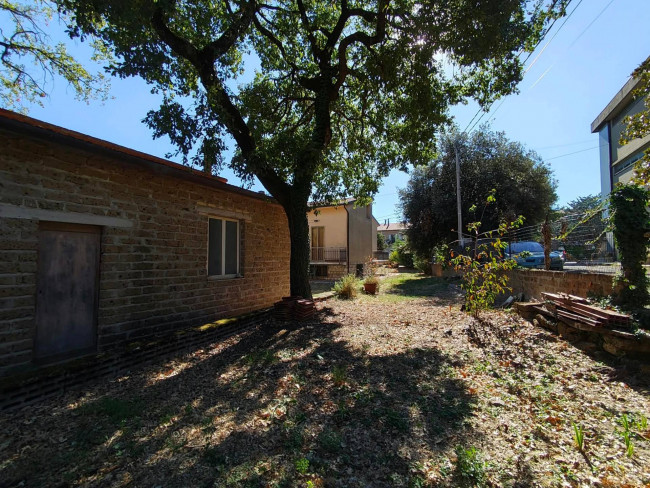 Single House for sale in Gualdo Cattaneo