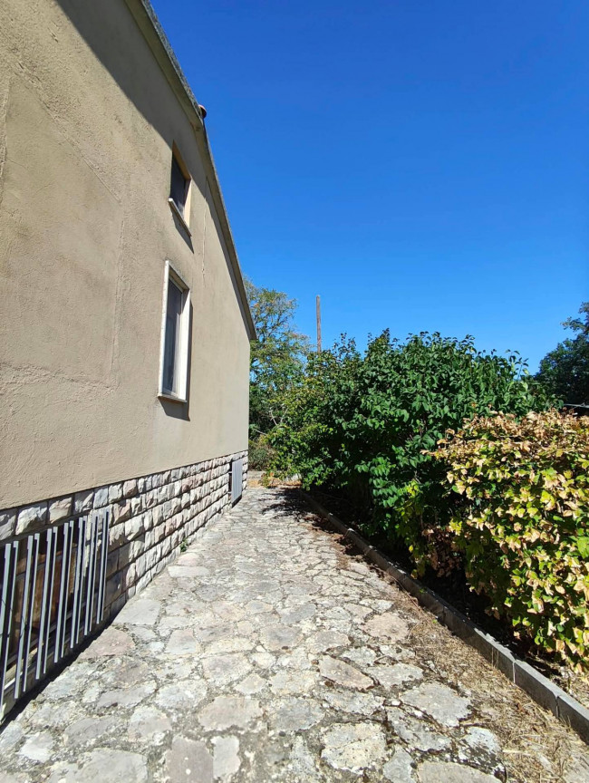 Single House for sale in Gualdo Cattaneo