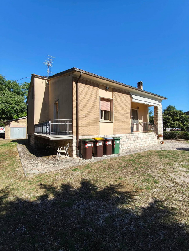 Single House for sale in Gualdo Cattaneo