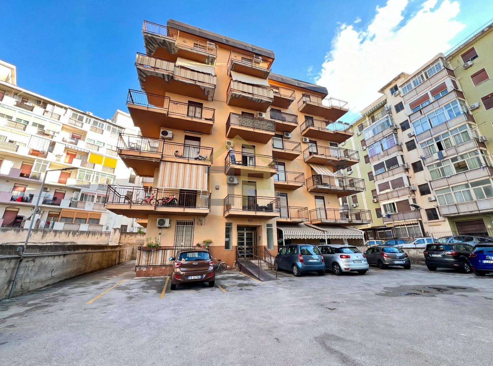 Appartamento in vendita a Palermo, Oreto, perez, montegrappa, guadagna - foto 1