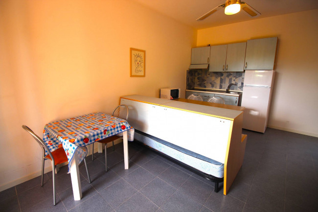 Appartamento in vendita a Sant'Andrea Apostolo dello Ionio