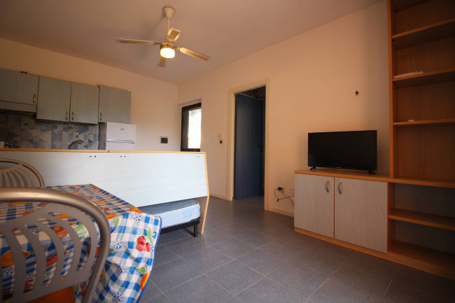 Appartamento in vendita a Sant'Andrea Apostolo dello Ionio