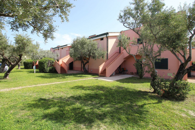 Appartamento in vendita a Sant'Andrea Apostolo dello Ionio