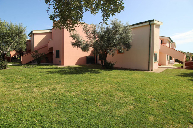 Appartamento in vendita a Sant'Andrea Apostolo dello Ionio