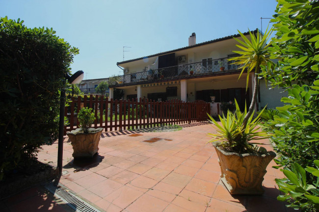 Appartamento in vendita a Montepaone