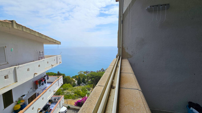 Appartamento in vendita a Stalettì