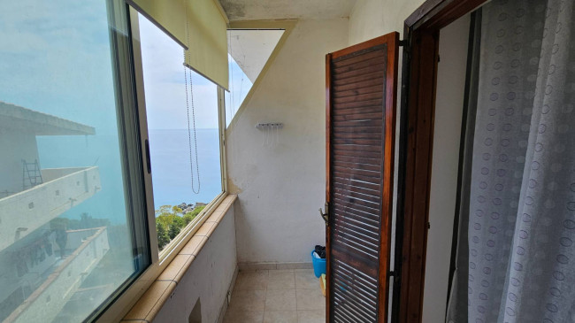 Appartamento in vendita a Stalettì