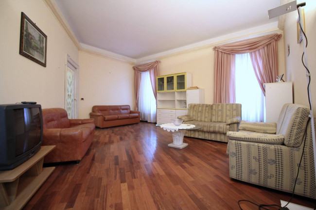 Appartamento in vendita a Chiaravalle Centrale