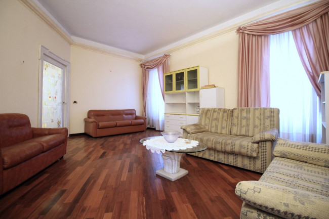 Appartamento in vendita a Chiaravalle Centrale