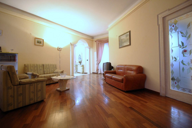 Appartamento in vendita a Chiaravalle Centrale