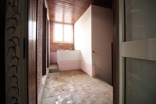 Locale commerciale in vendita a Montepaone