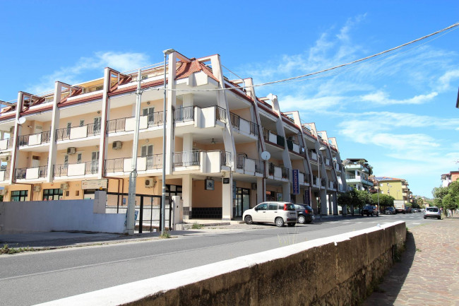 Cantina in vendita a Montepaone