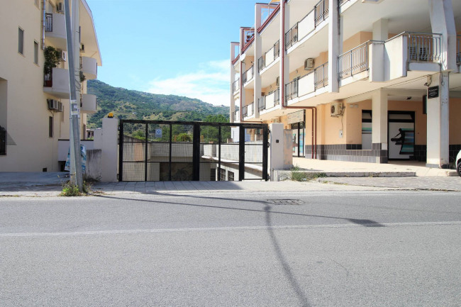 Cantina in vendita a Montepaone