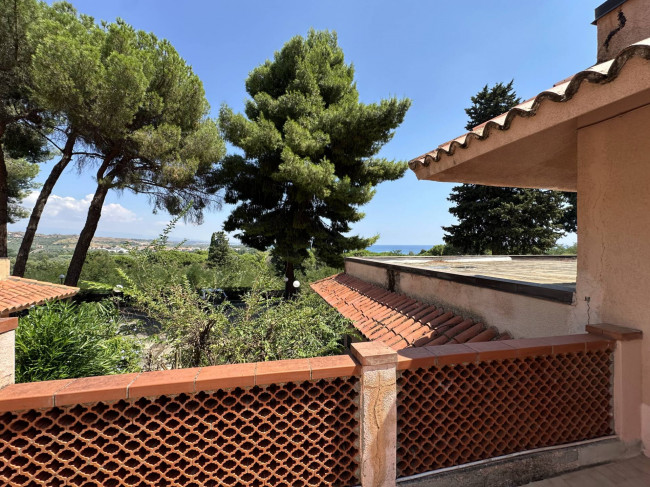 Appartamento in vendita a Stalettì