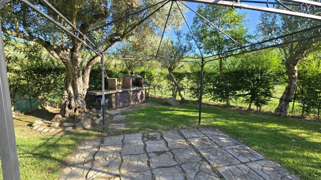 Villa in affitto a Stalettì