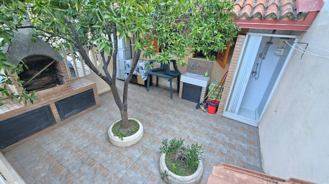 Appartamento in vendita a Stalettì