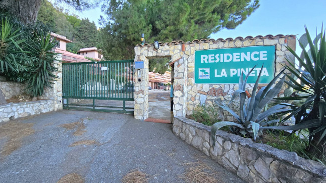 Appartamento in vendita a Stalettì