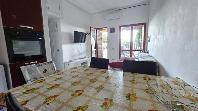 Appartamento in vendita a Stalettì