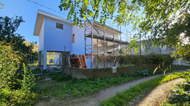 Villa in vendita a Borgia