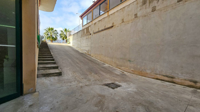 Opificio in affitto a Montepaone