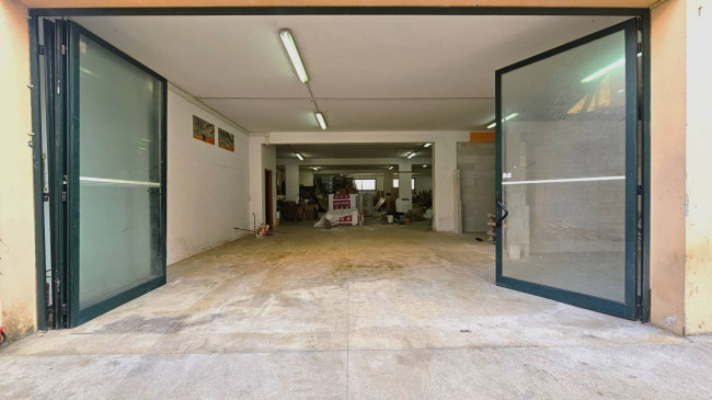 Opificio in affitto a Montepaone